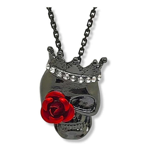 Elle Cross Jewelry - Gunmetal Gray Skull with Red Round Rose in Eye Pendant 20"